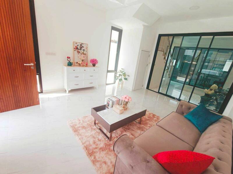 ขาย - We Avenue, กรุงเทพ