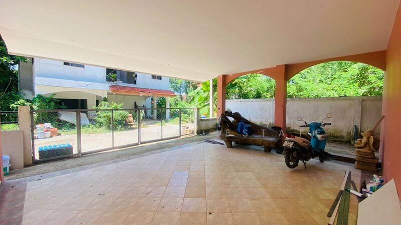 House for Sale Renovation in Mabprachan, Chon Buri (Pattaya), Bang Lamung, Bang Lamung (Pattaya), Chon Buri (Pattaya), 3 Bedrooms, 464 sqm, Single Detached House For Sale, by PLC Real Estate, 500011549 - DDproperty.com