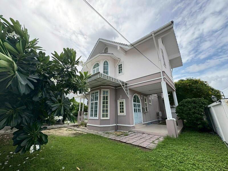 For Sale - ขายบ้านเดี่ยวหลังหัวมุม หมู่บ้านเมืองทอง 4 (SPSJN234), Bangkok