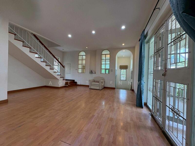 For Sale - ขายบ้านเดี่ยวหลังหัวมุม หมู่บ้านเมืองทอง 4 (SPSJN234), Bangkok