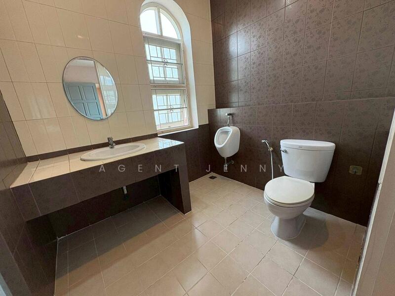 For Sale - ขายบ้านเดี่ยวหลังหัวมุม หมู่บ้านเมืองทอง 4 (SPSJN234), Bangkok