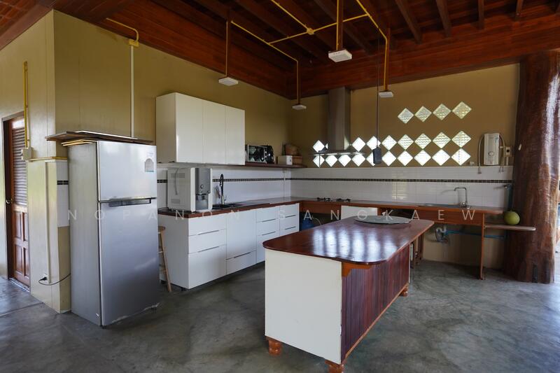 ขาย - สันติสุข, น่าน