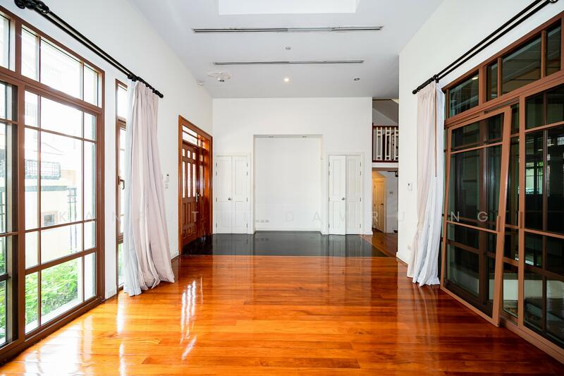 ขาย - Baan Sansiri Sukhumvit 67 : บ้านแสนสิริ สุขุมวิท 67, กรุงเทพ