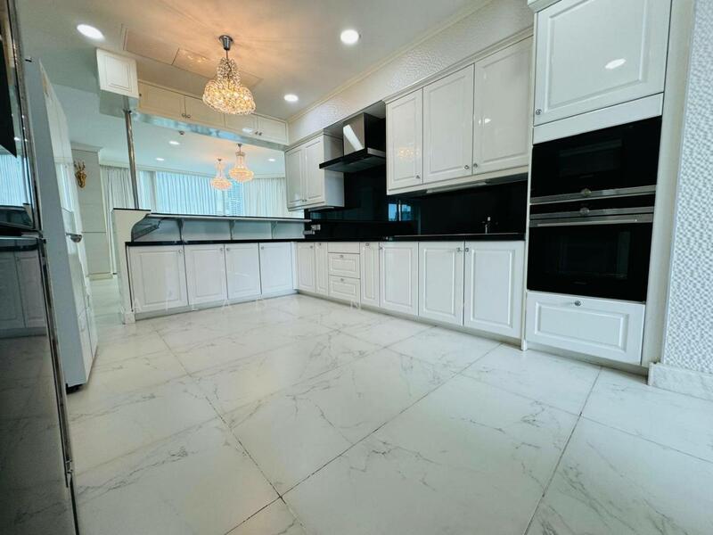 For Sale - Royce Private Residences, Bangkok