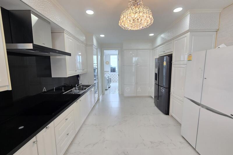 For Sale - Royce Private Residences, Bangkok