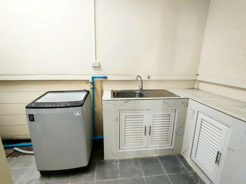 ขาย - Village at Park Ratchaphruek-kanjanapisek : วิลเลจ แอท พาร์ค ราชพฤกษ์-กาญจนาภิเษก, ปทุมธานี