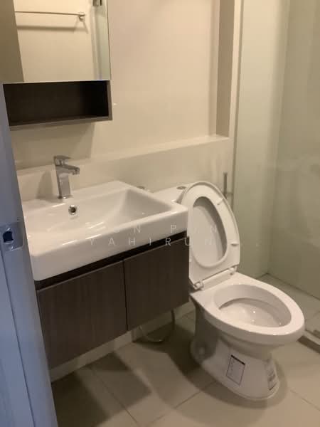 Aspire Onnut Station, Bangkok, Sukhumvit Road, Phra Kanong, Khlong Toei, Bangkok, 1 Bedroom, 29 sqm, Condo For Rent, by pun pun piyahirunchart, 500012035 - DDproperty.com