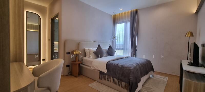 Luxury 4-Bedroom Pool Villa for Sale in Thung Klom-Tan Man, Chon Buri (Pattaya), Bang Lamung, Bang Lamung (Pattaya), Chon Buri (Pattaya), 4 Bedrooms, 285 sqm, Single Detached House For Sale, by PLC Real Estate, 500012065 - DDproperty.com