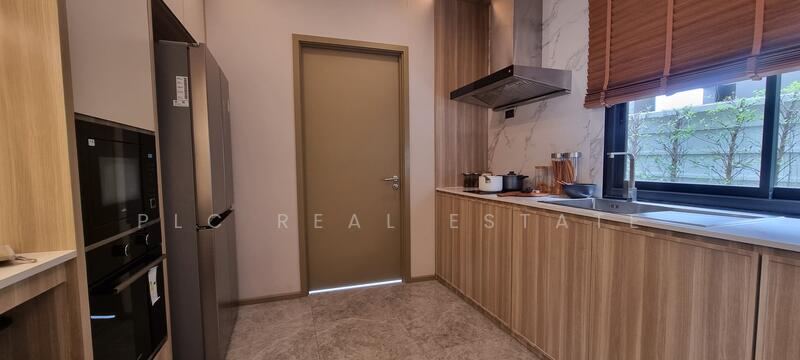 Luxury 4-Bedroom Pool Villa for Sale in Thung Klom-Tan Man, Chon Buri (Pattaya), Bang Lamung, Bang Lamung (Pattaya), Chon Buri (Pattaya), 4 Bedrooms, 285 sqm, Single Detached House For Sale, by PLC Real Estate, 500012065 - DDproperty.com