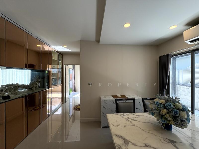 Perfect Place Rama 9-Krungthep Kreetha, Bangkok, Srinakarin - Rom Klao Road, Khlong Song Ton Nun, Lat Krabang, Bangkok, 4 Bedrooms, 176 sqm, Single Detached House For Sale, by Nutty Property, 500012175 - DDproperty.com