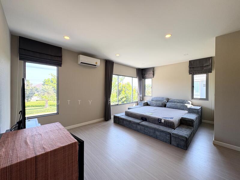 Perfect Place Rama 9-Krungthep Kreetha, Bangkok, Srinakarin - Rom Klao Road, Khlong Song Ton Nun, Lat Krabang, Bangkok, 4 Bedrooms, 176 sqm, Single Detached House For Sale, by Nutty Property, 500012175 - DDproperty.com