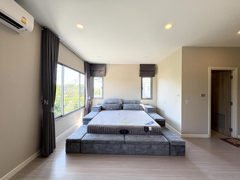 Perfect Place Rama 9-Krungthep Kreetha, Bangkok, Srinakarin - Rom Klao Road, Khlong Song Ton Nun, Lat Krabang, Bangkok, 4 Bedrooms, 176 sqm, Single Detached House For Sale, by Nutty Property, 500012175 - DDproperty.com