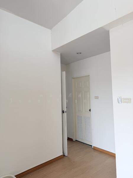 ขาย - เทนพลัส, นครราชสีมา