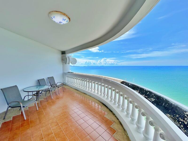 For Sale - Silver Beach Condominium, Chon Buri