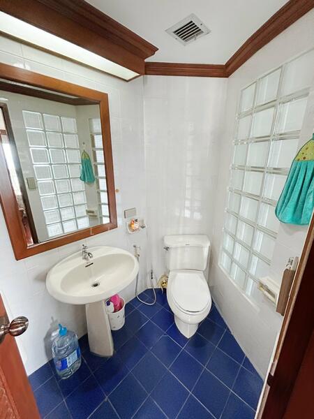 For Sale - Silver Beach Condominium, Chon Buri