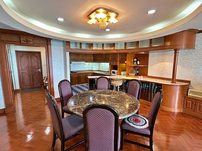 For Sale - Silver Beach Condominium, Chon Buri