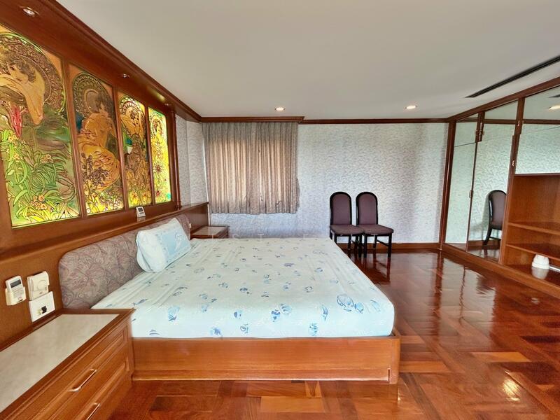 For Sale - Silver Beach Condominium, Chon Buri