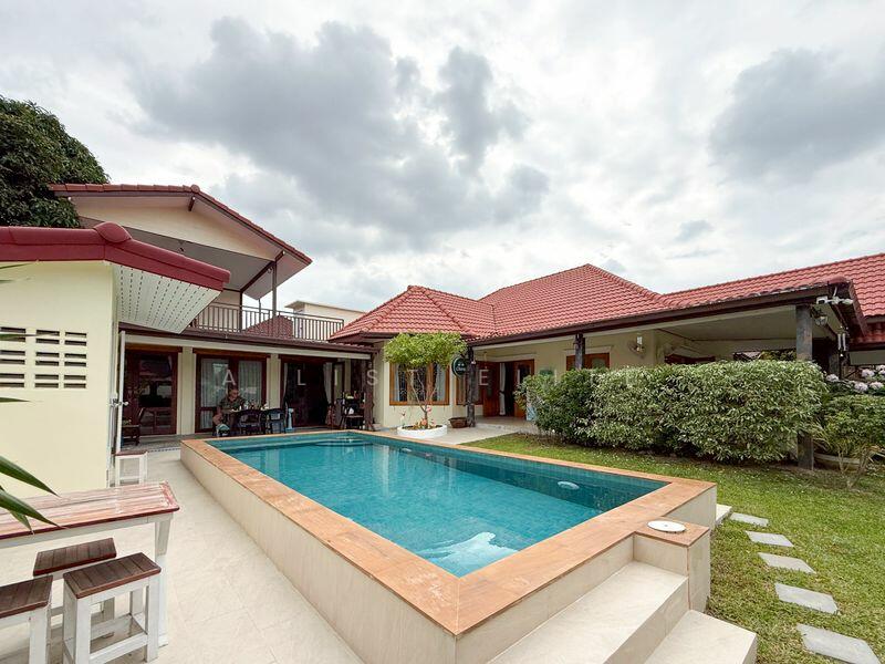 ขาย - Pattaya land and house village, ชลบุรี