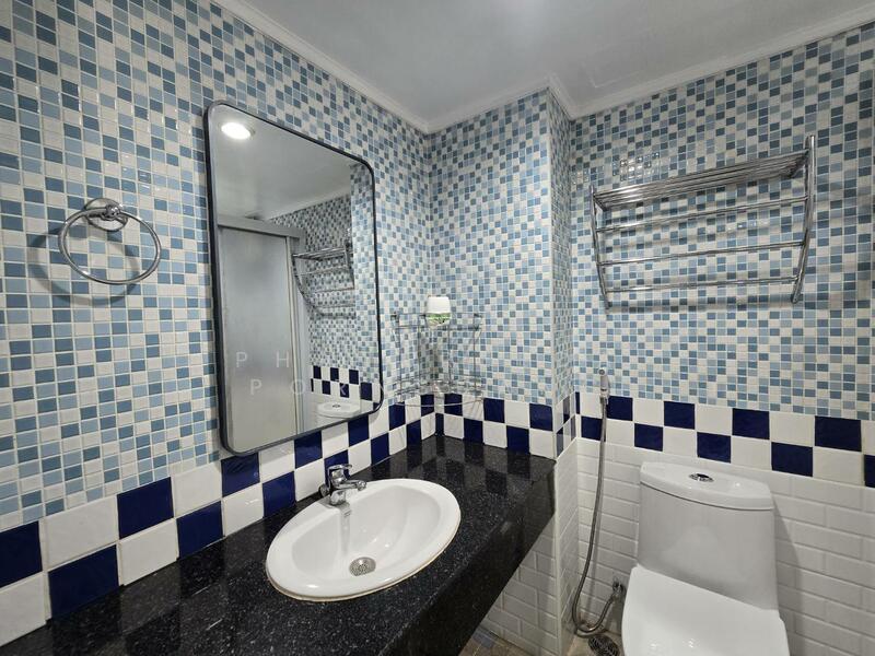 For Rent - Lumpini Place Narathiwas Ratchanakarin, Bangkok