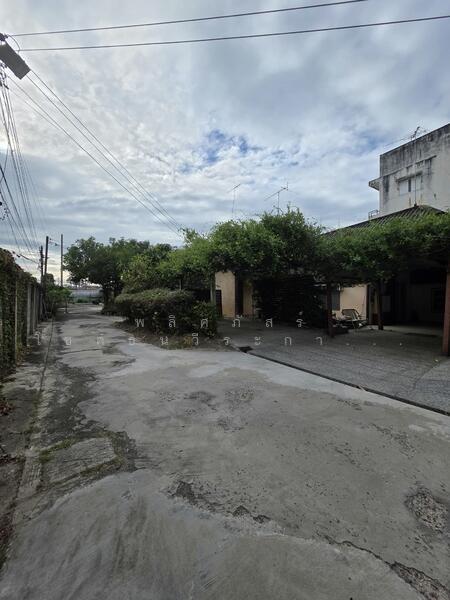 ขาย - บ้านพร้อมสำนักงานใกล้มหาราช, นครราชสีมา