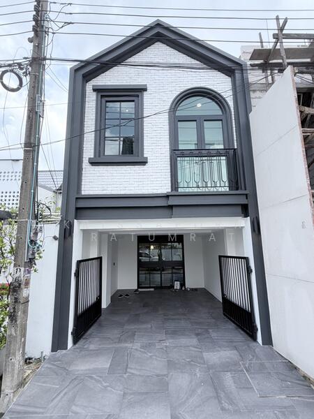 ขาย - Khlong Tan Niwet Village : หมู่บ้านคลองตันนิเวศน์, กรุงเทพ