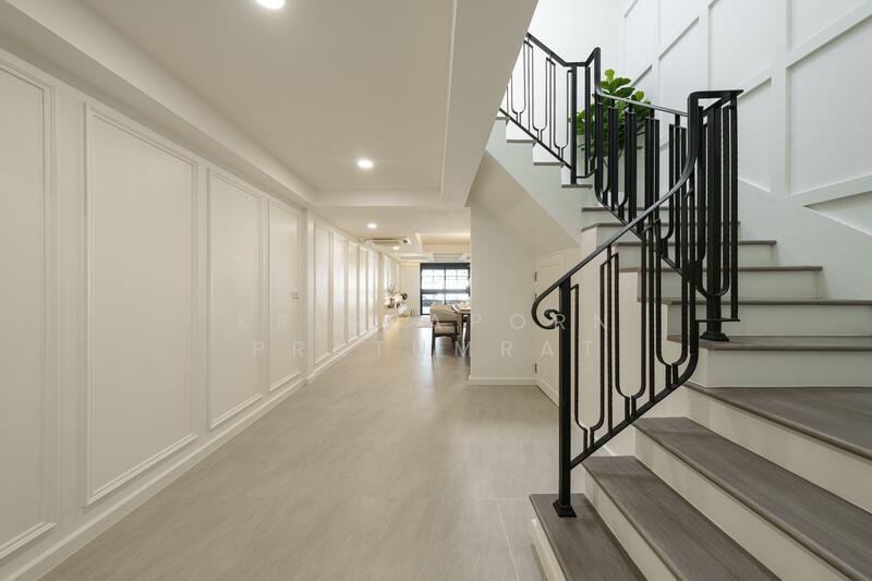 ขาย - Khlong Tan Niwet Village : หมู่บ้านคลองตันนิเวศน์, กรุงเทพ