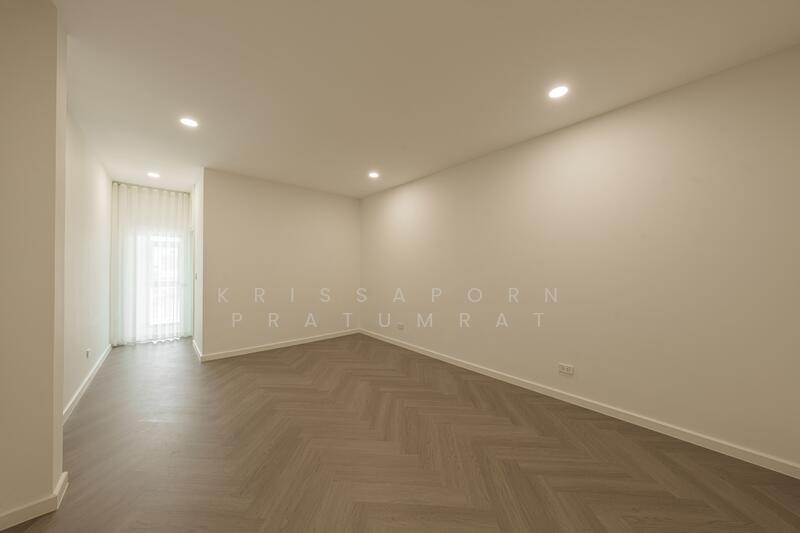 ขาย - Khlong Tan Niwet Village : หมู่บ้านคลองตันนิเวศน์, กรุงเทพ