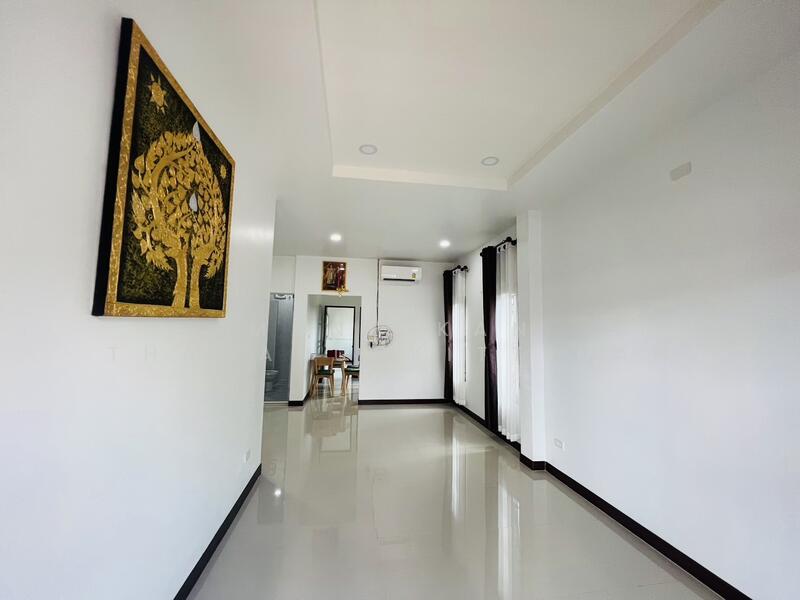 Living room /ห้องรับแขก