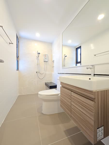 The City Pattanakarn, Bangkok, On Nut Road, Prawet, Bangkok, 4 Bedrooms, 340 sqm, Single Detached House For Sale, by Roongrat Maitreejittawon, 500012556 - DDproperty.com