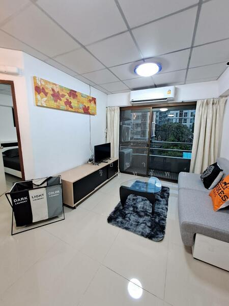 0350-002 Thonglor Tower