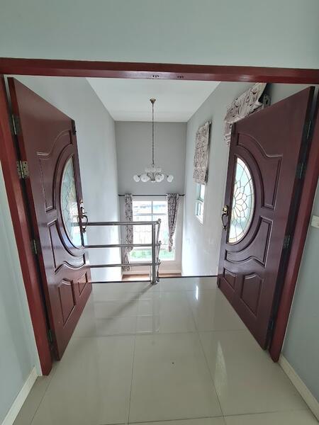 ขาย - ขายบ้านเดี่ยวสมุทรปราการ อำเภอเมือง มี 2 ชั้น เนื้อที่รวม 51 ตร.ว. ใกล้รถไฟฟ้าสถานีสายลวด, สมุทรปราการ