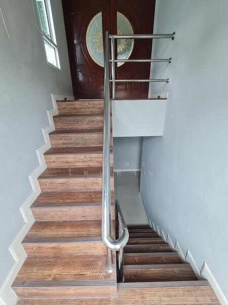 ขาย - ขายบ้านเดี่ยวสมุทรปราการ อำเภอเมือง มี 2 ชั้น เนื้อที่รวม 51 ตร.ว. ใกล้รถไฟฟ้าสถานีสายลวด, สมุทรปราการ