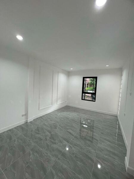 ขาย - Wararak Rangsit Klong 3 : วรารักษ์ รังสิต คลอง 3, ปทุมธานี