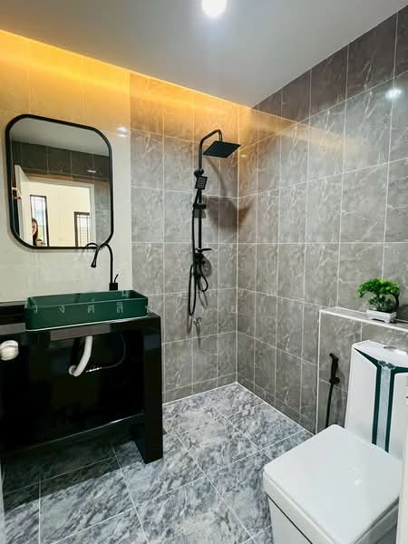 Wararak Rangsit Klong 3, Pathum Thani, Khlong Sam, Khlong Luang, Pathum Thani, 2 Bedrooms, 108 sqm, Townhouse For Sale, by นภัสศรณ์ วงศ์สินไทยกร (นันท์), 500012686 - DDproperty.com