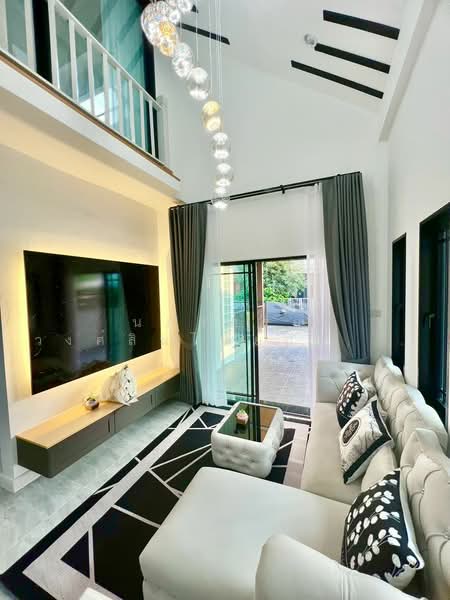 Wararak Rangsit Klong 3, Pathum Thani, Khlong Sam, Khlong Luang, Pathum Thani, 2 Bedrooms, 108 sqm, Townhouse For Sale, by นภัสศรณ์ วงศ์สินไทยกร (นันท์), 500012686 - DDproperty.com