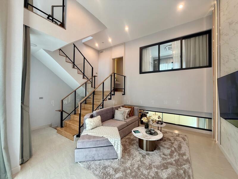 ขาย - Baan Klang Muang Classe Sukhumvit 77 : บ้านกลางเมือง คลาสเซ่ สุขุมวิท 77, กรุงเทพ