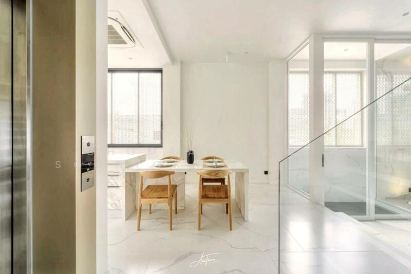 ขาย - heart ekkamai, กรุงเทพ