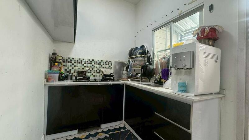 ขาย - Townhouse for Sale in Thung Klom Tan Man, ชลบุรี