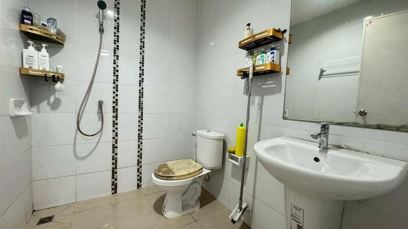 ขาย - Townhouse for Sale in Thung Klom Tan Man, ชลบุรี