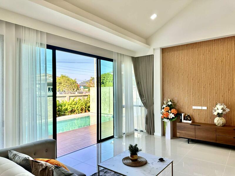 Pool Villa – 4-Bedroom Villa for Sale in Huay Yai, Chon Buri (Pattaya), Bang Lamung, Bang Lamung (Pattaya), Chon Buri (Pattaya), 4 Bedrooms, 230 sqm, Single Detached House For Sale, by PLC Real Estate, 500012750 - DDproperty.com