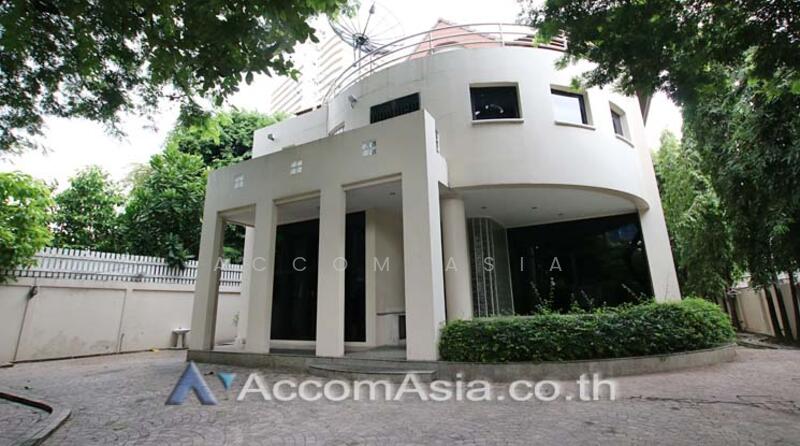 ให้เช่า - Home Office 9 Bedrooms House for Rent in Sukhumvit, Bangkok near BTS Phrom Phong - BTS Thong Lo, กรุงเทพ