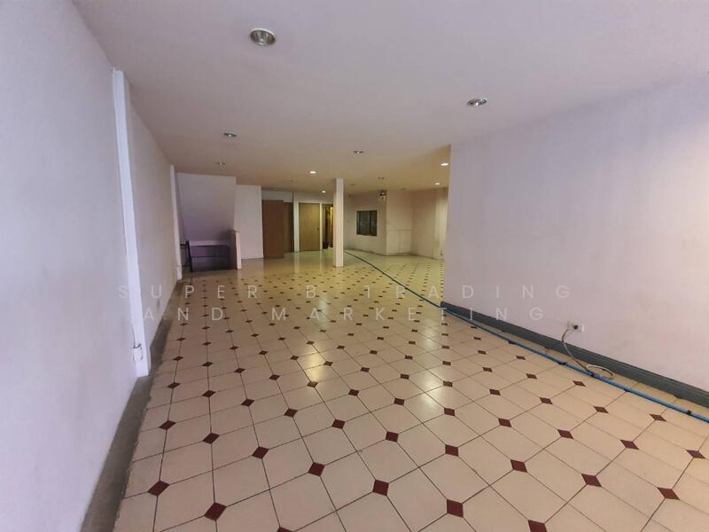 ให้เช่า - ตึกแถว หน้ารามคำแหง ตรงข้าม BigC หัวหมากทาวส์ ติดซอยรามคำแหง24, กรุงเทพ