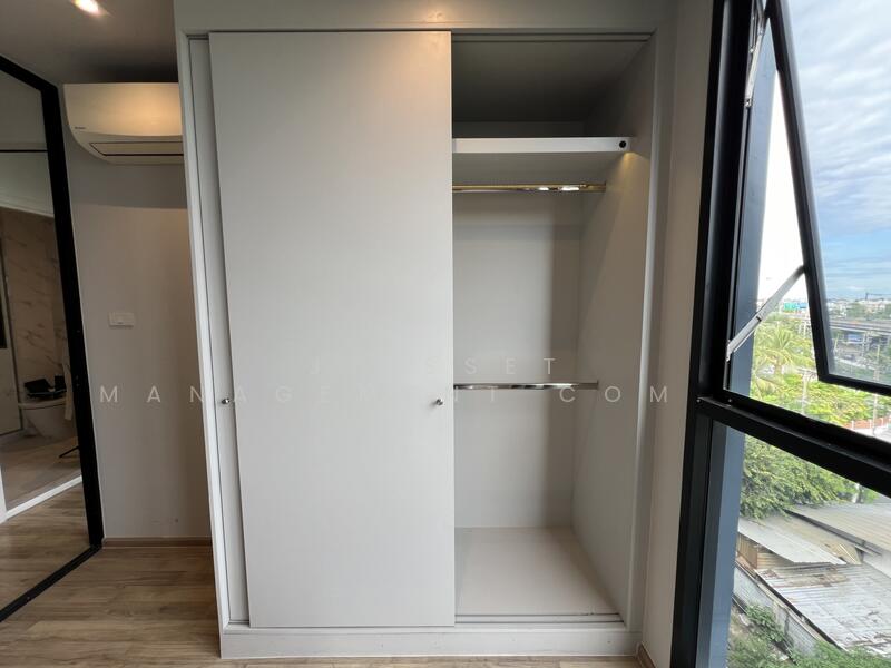 ขาย - Newera Condo Ekamai-Ramintra : นีเวร่า คอนโด เอกมัย–รามอินทรา, กรุงเทพ