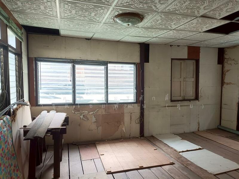 ขาย - ที่ดิน + สิ่งปลูกสร้าง 22.4 ตร.ว. ซอยรังสิต-ปทุมธานี21 (ชุมชนรักษ์สันติพัฒนา, ปทุมธานี