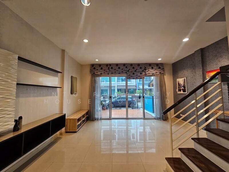 ให้เช่า - Baan Klang Muang Urbanion Ladprao - Chokchai 4 : บ้านกลางเมือง เออร์บาเนี่ยน ลาดพร้าว - โชคชัย 4, กรุงเทพ