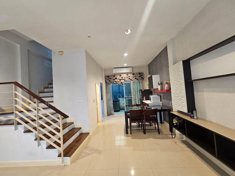 ให้เช่า - Baan Klang Muang Urbanion Ladprao - Chokchai 4 : บ้านกลางเมือง เออร์บาเนี่ยน ลาดพร้าว - โชคชัย 4, กรุงเทพ