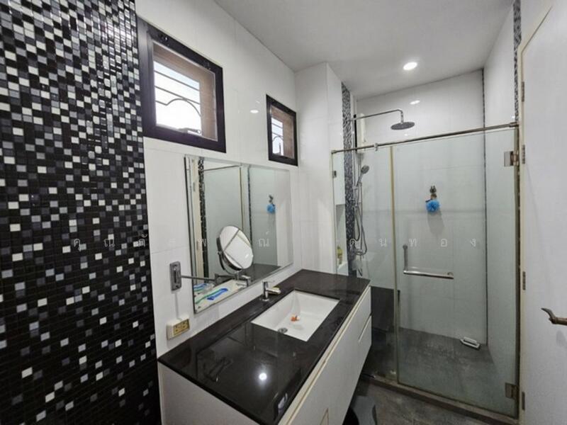 ให้เช่า - ถนนลาดพร้าว,วิภาวดี-รังสิต,รัชดา ซอยลาดพร้าว18 ทรงสะอาด แขวงจอมพล เขตจตุจักร กรุงเทพ 10900, กรุงเทพ