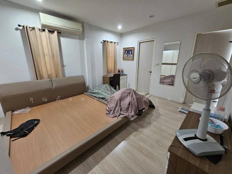 ให้เช่า - ถนนลาดพร้าว,วิภาวดี-รังสิต,รัชดา ซอยลาดพร้าว18 ทรงสะอาด แขวงจอมพล เขตจตุจักร กรุงเทพ 10900, กรุงเทพ