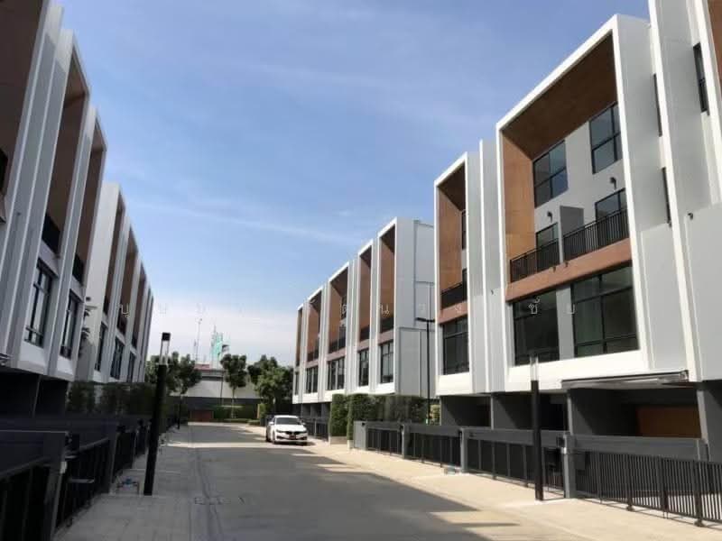 Arden Phatthanakan, Bangkok, Phatthanakan 20, Phatthanakan Road, Suan Luang, Bangkok, 3 Bedrooms, 185 sqm, Townhouse For Rent, by บุษบา รัตนวงษ์ชัย, 500012995 - DDproperty.com