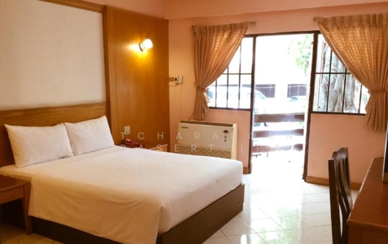 ขาย - ขายโรงแรมพร้อมที่ดินสุดสวย ทำเลทองใจกลางเมืองพัทยา วิวทะเล เหมาะสำหรับนักลงทุน, ชลบุรี